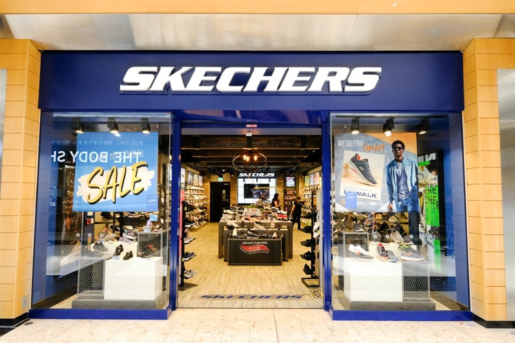 Cíclope Libro Guinness de récord mundial índice Skechers | The Quays Shopping Centre, Newry - Northern Ireland